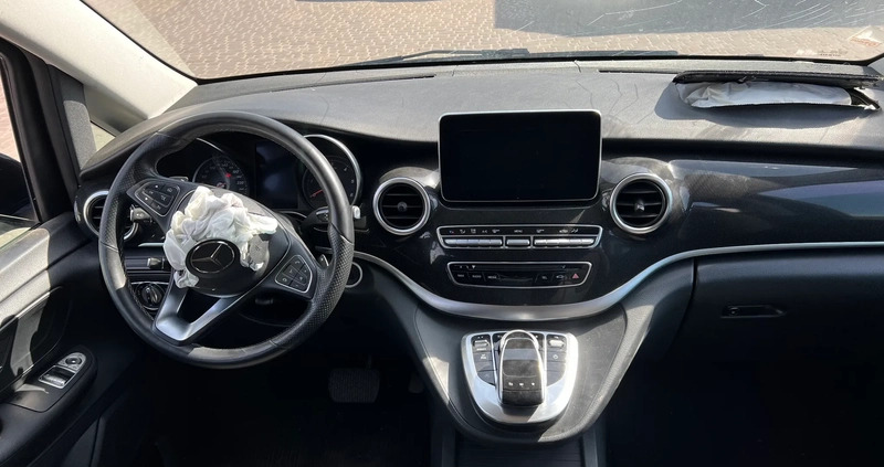 Mercedes-Benz Klasa V cena 111900 przebieg: 87000, rok produkcji 2019 z Chodzież małe 436